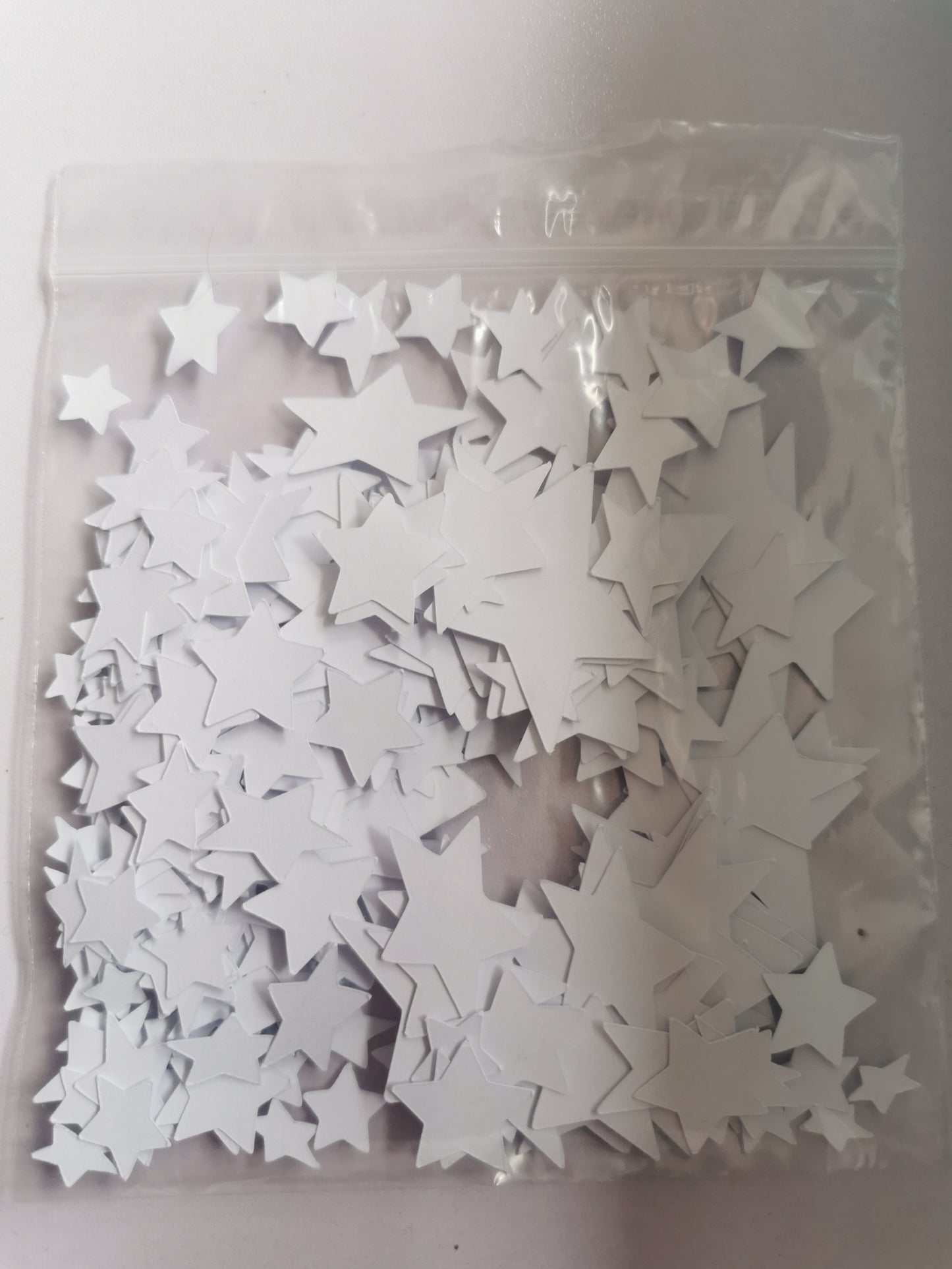 180+ White Stars - Various Sizes - For Card making, Scrapbooking & Crafts
